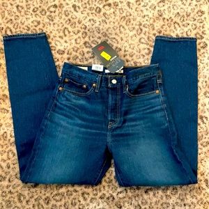 NWT Levi’s premium high rise Wedgie size 27